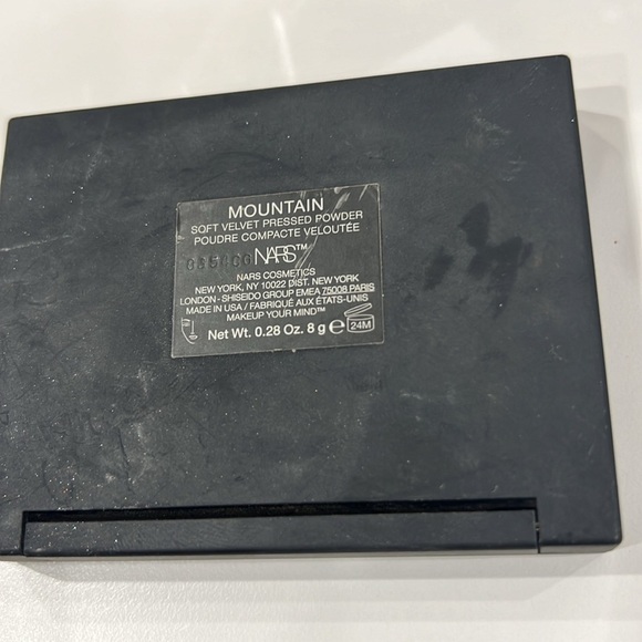 Nars Soft Velvet Pressed Powder  Mountain - Picture 2 of 6